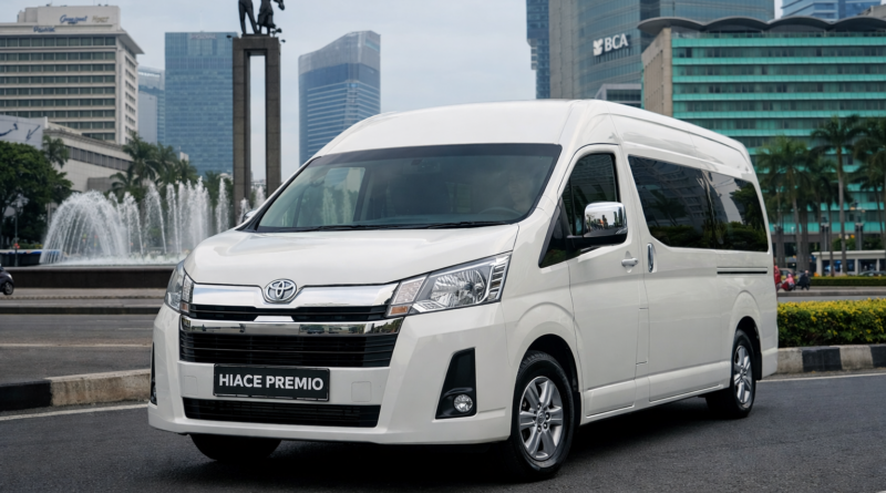 sewa hiace luxury jakarta royal class trans